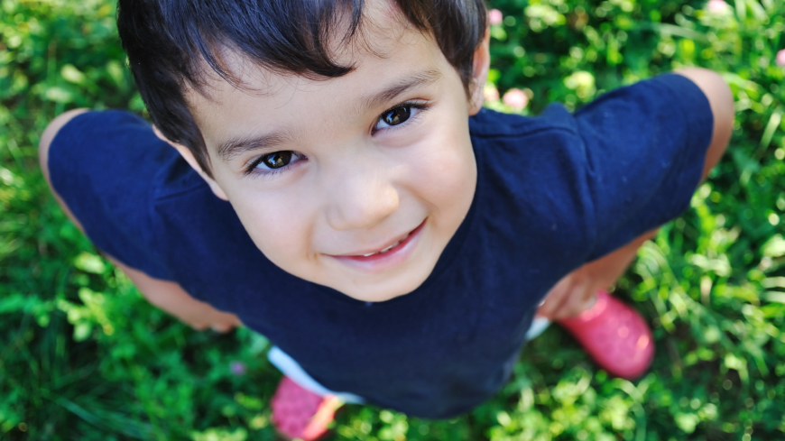 Det kan vara tryggt att veta att det idag finns bra behandling för barn som har olika astmabesvär. Foto: Shutterstock